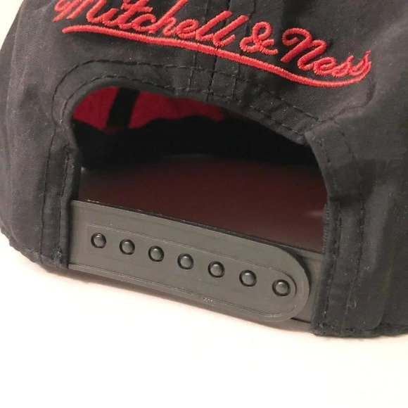 Toronto Raptors Snapback Hat NBA Mitchell & Ness Adjustable Cap - Picture 11 of 15